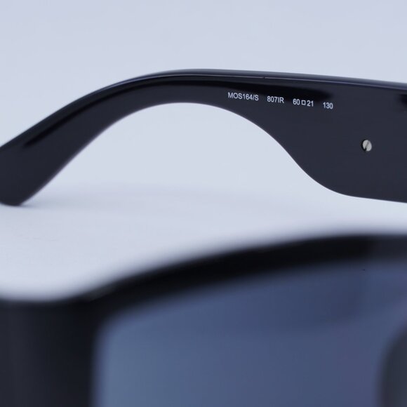🕶️ New Moschino MOS164/S 0807 IR Sunglasses - Black Frame, Grey Lenses - Picture 8 of 10
